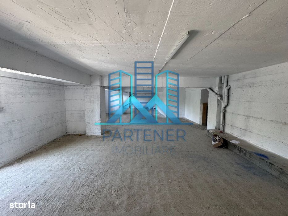 Spațiu comercial 345mp, Pacurari, parter, parcare