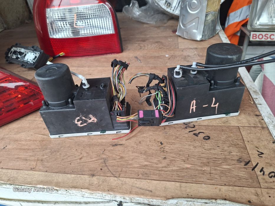 Вакум централно Audi A3/A4