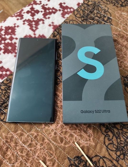 Продам Самсунг с22 ультра 256/12