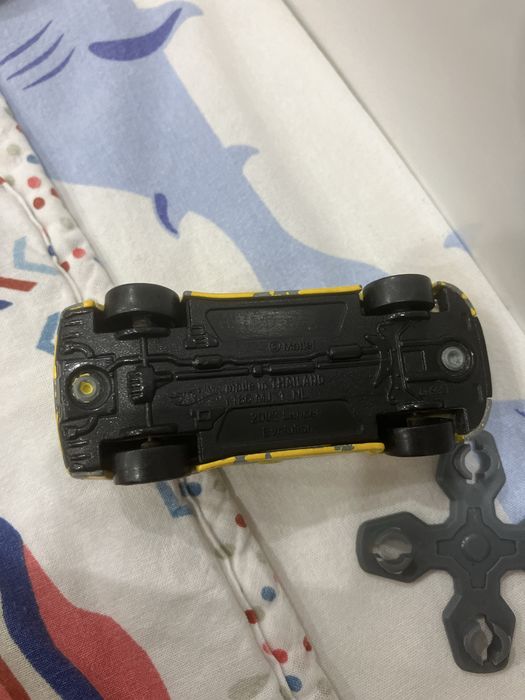 продам ориоинальные машинки hotwheels