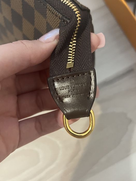 Geanta Louis Vuitton