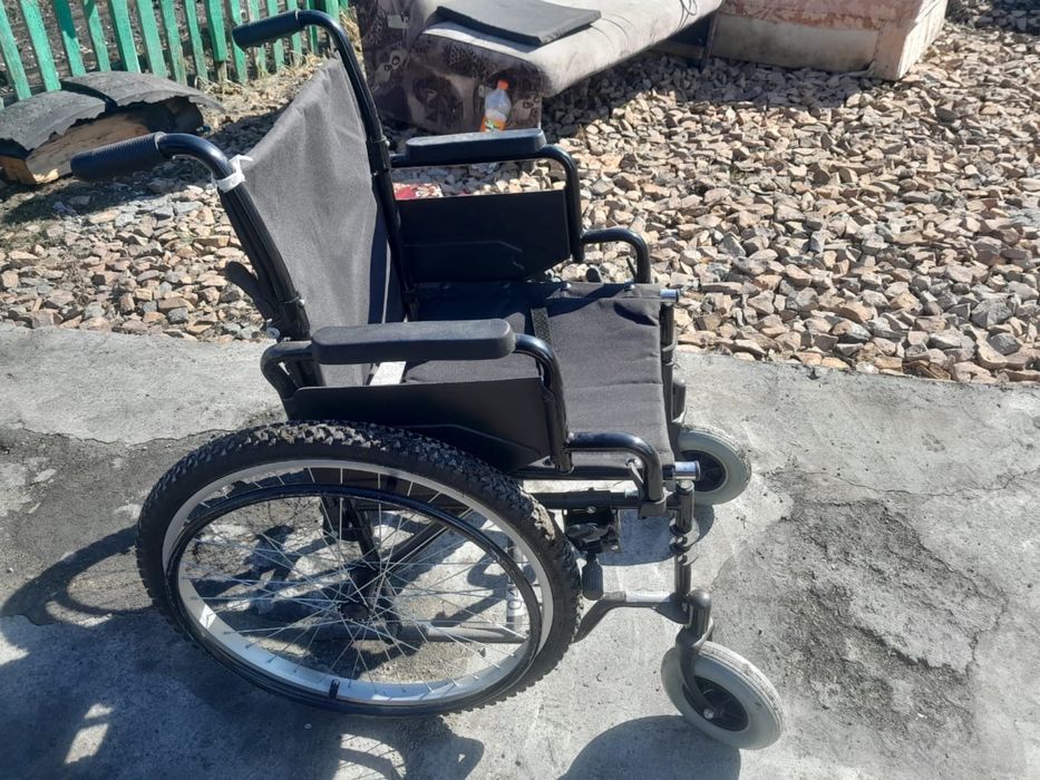 Инвалидная коляска