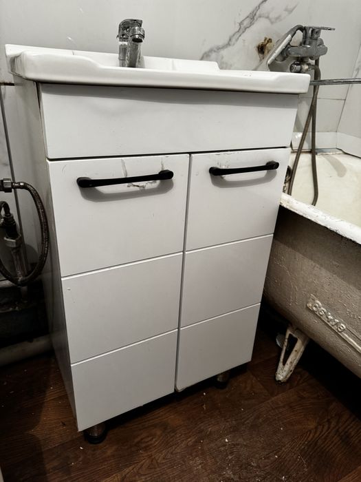 Комод в ванную раковина