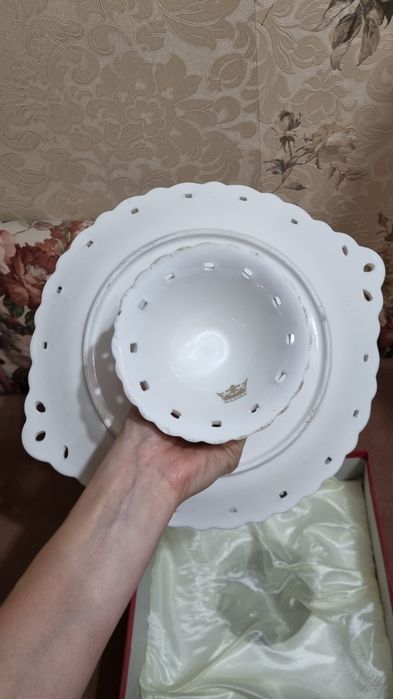 Тортница на ножке / ваза