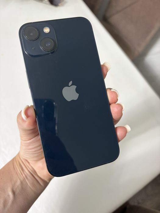 Продаю iphone 13 256  б/у