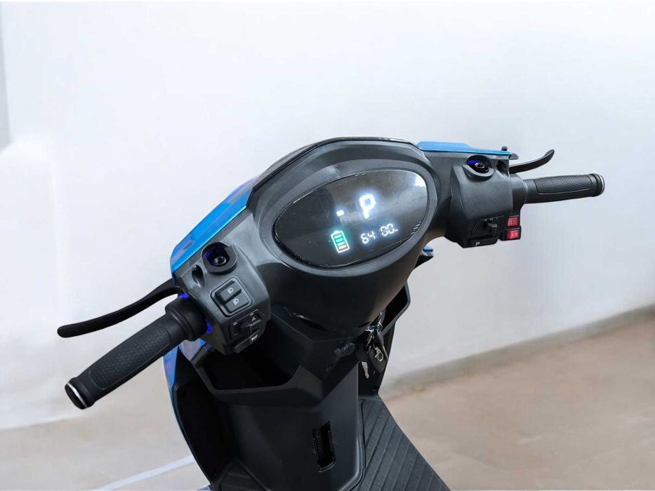 Електрически скутер-триколка Electric Sport 2000W | 60V | 24AH | BLUE