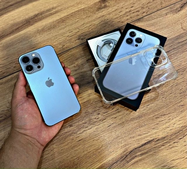 iPhone 13 PRO 256GB идеально
