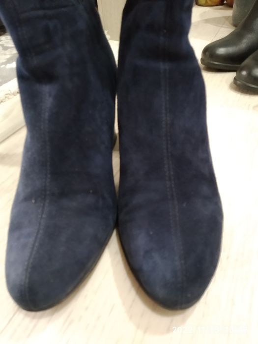 Сапожки замшевые весенние