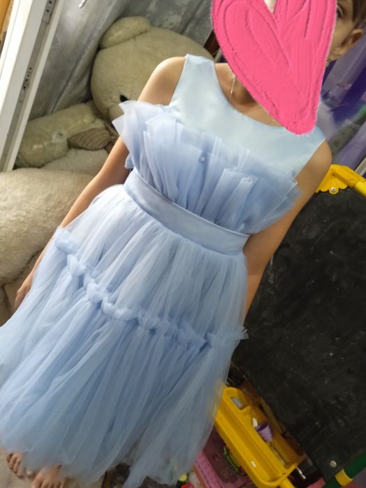 Продам платья 3000