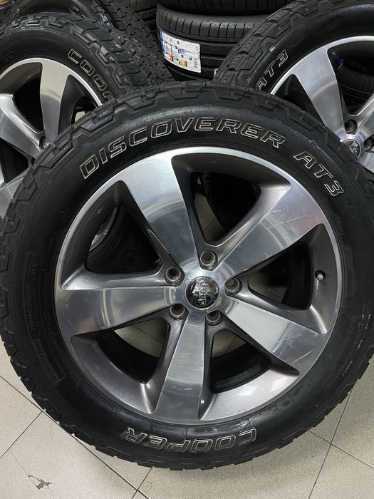 4 броя 5x127 джанти с гуми за grand Cherokee 5x127 265/50R20