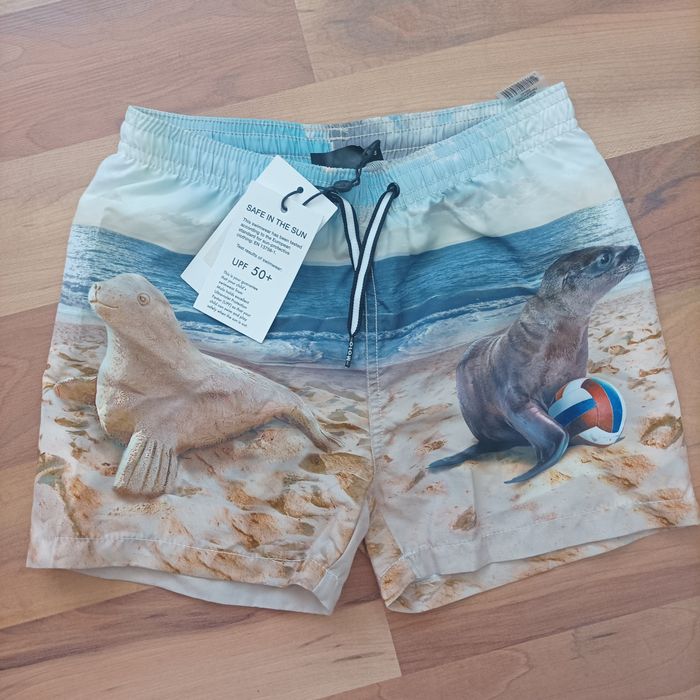 Molo/Shiwi 134-140см шорти