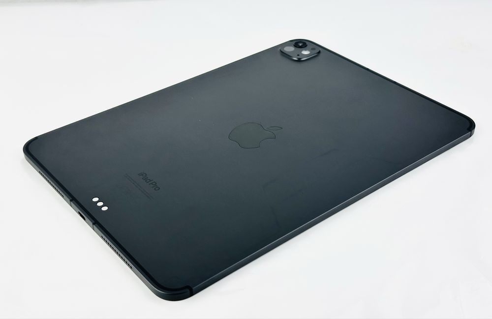 НОВ! Apple iPad Pro 11" 2024 M4 Cellular 256GB Space Gray Гаранция