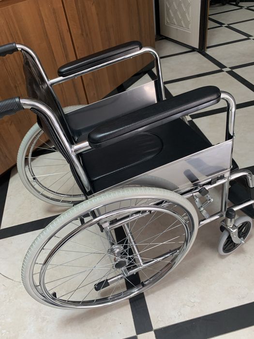 Инвалидная коляска
