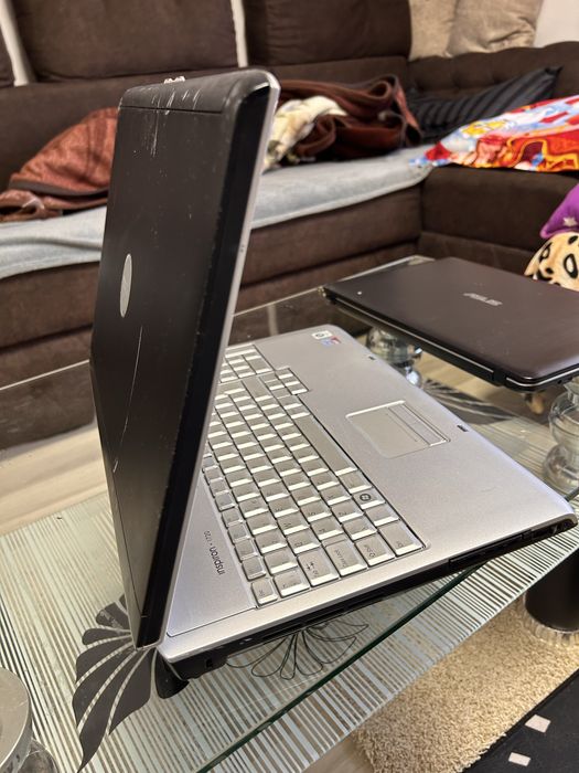 Laptop uri pentru piese