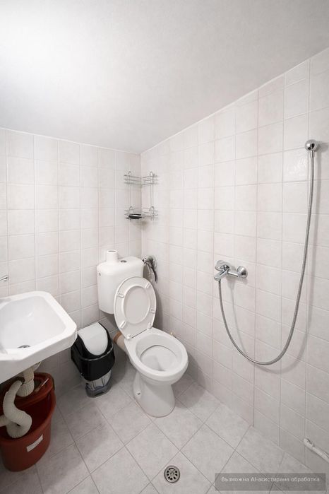 Дава се под наем Едностаен апартамент в Варна, Погреби - 25 кв.м за 290 € - Снимка #2