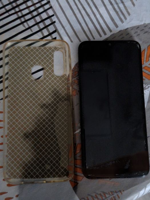 Samsung Galaxy A20e – 32 GB, Dual SIM