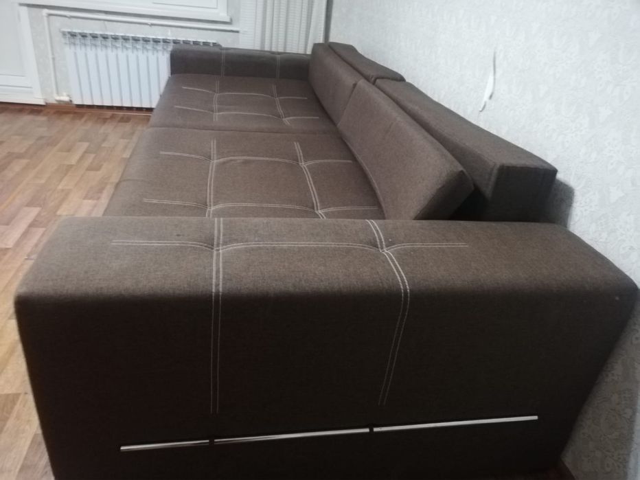 Продам диван большой