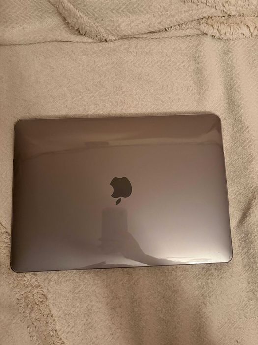 MacBook Pro 2019 13" Inch Touch Bar