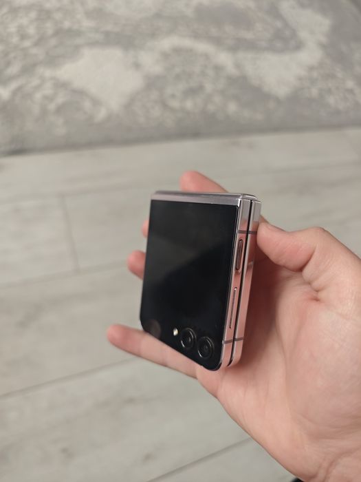 Samsung Z flip 5 512gb