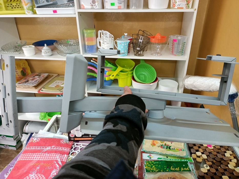 Продам подставку на телевизор