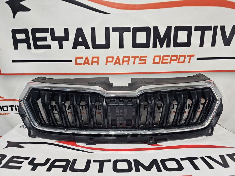 Grila radiator Skoda Karoq Facelift dupa 2021 cod 57A853653G