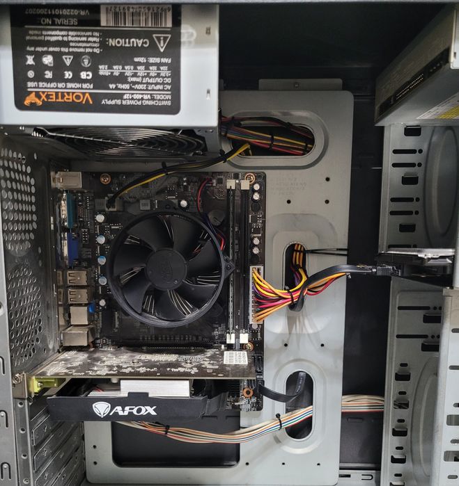 Продам компьютер в комплекте