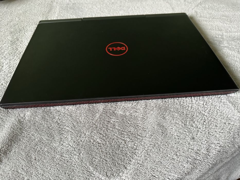 Dell Inspiron 7566