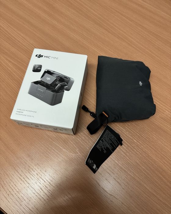 Микрофон DJI Mic Mini(2TX + 1RX + Charging Case) черный