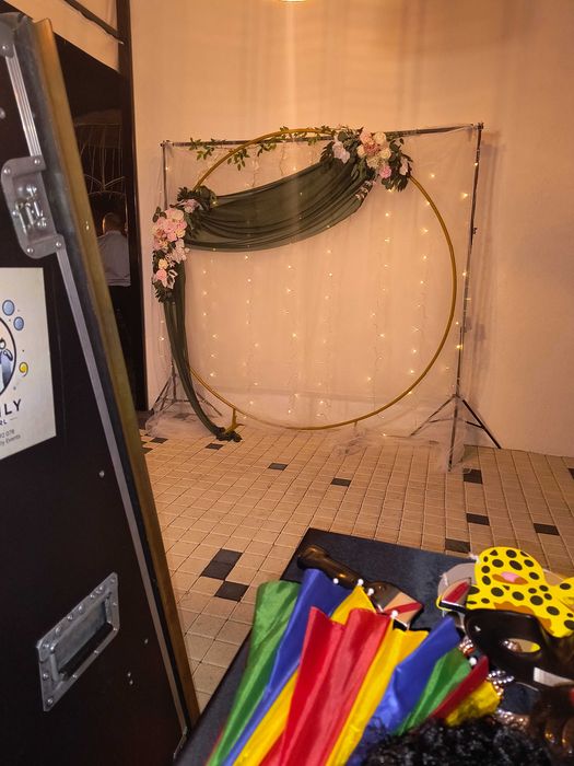 Cabina Foto- Oglinda Magica Oradea