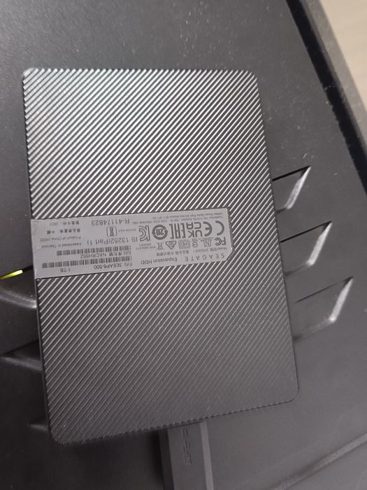 Hdd SeaGate de 1 tb în cutie de 2tb