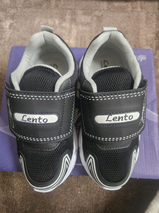 Adidași copii noi