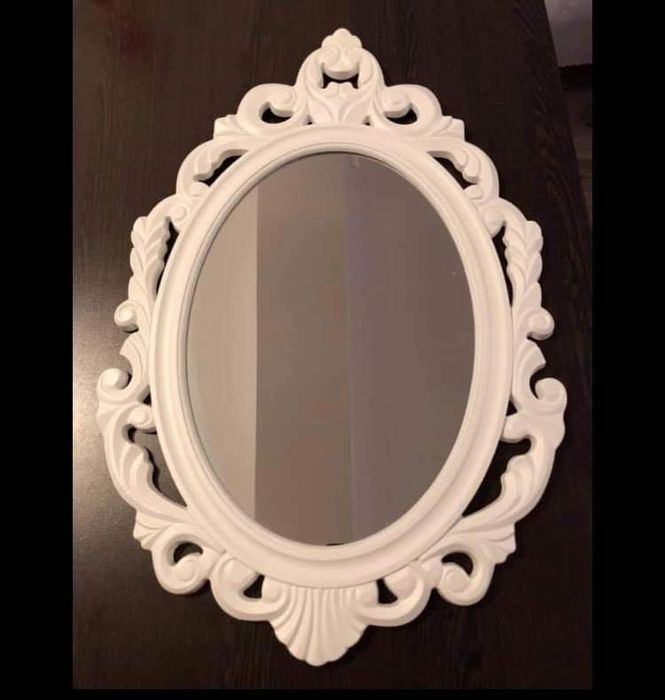 Oglinda mireasa cu rama alba 40x60 cm 120 lei