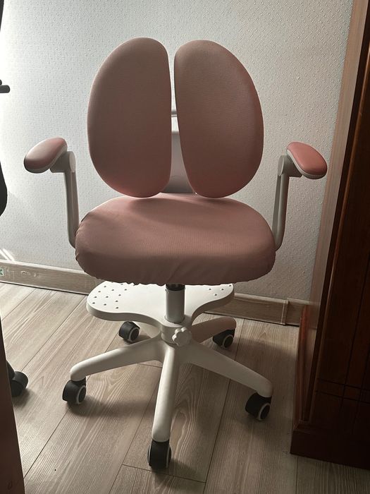 Продам детское компьютерное кресло