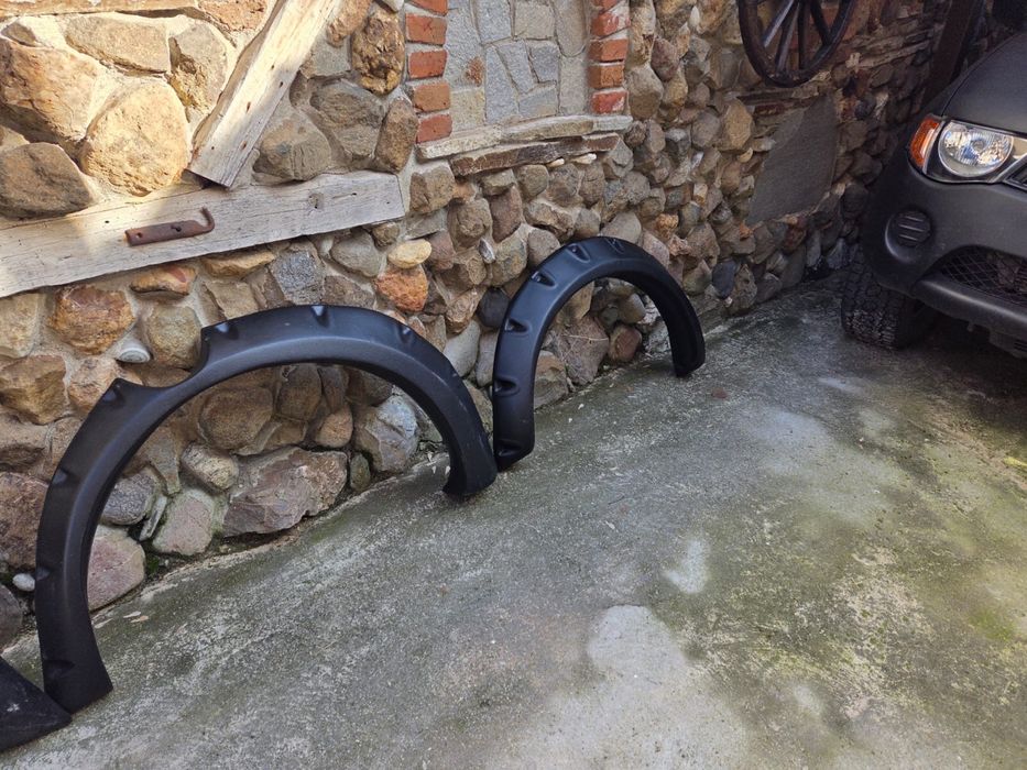 Раздувки за Mitsubishi L 200