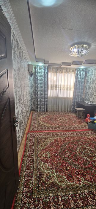 Сдаётся 2х ком квартира на 4 этаже,Ор;Шарк,Чевар,фатхобод