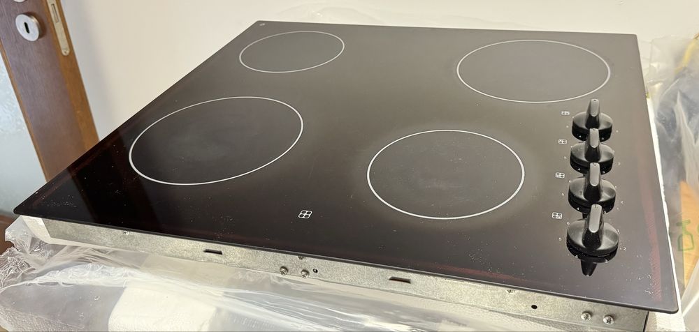 Керамичен плот за вграждане Crown VCM 10