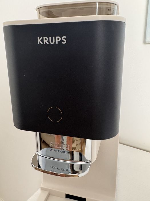 Espressor automat Krups Coffee Crush + Aparat spumare lapte Krups Frothing Control XL1008