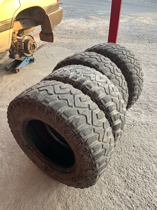 Продам резину Kumho M/T