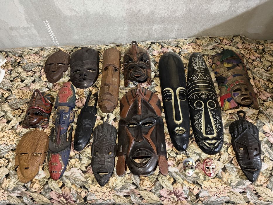 Vand maști decorative