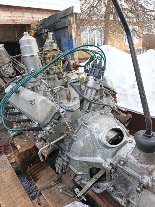 Двигатель с КПП с хранения.