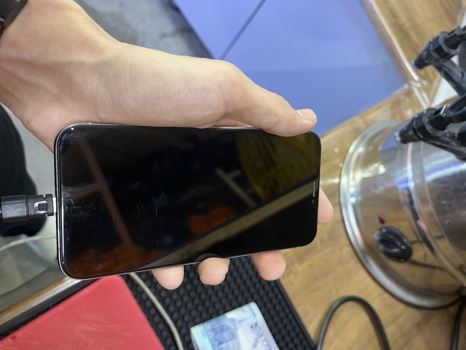 iPhone X 64гб без коробка