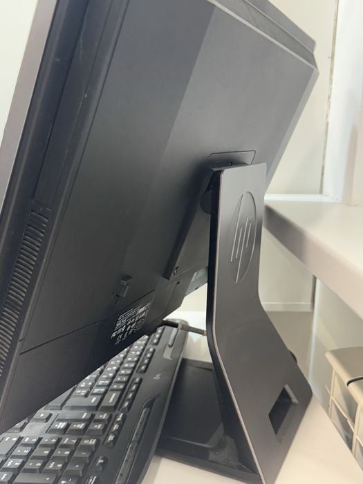 Моноблок от компании HP, модель EliteOne800 G1