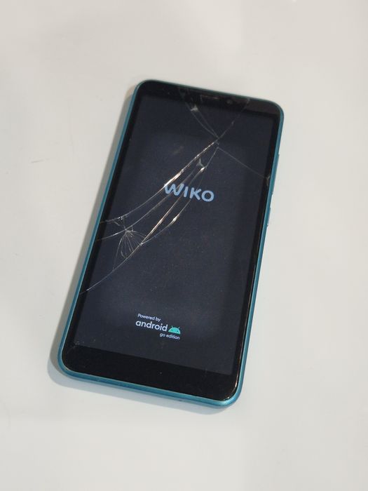 Telefon Wiko pentru colecție sau piese