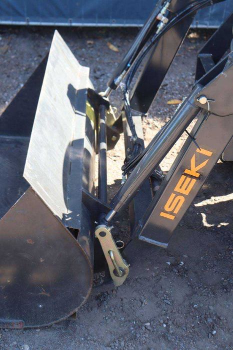 Tractor Iseki CLD-TM17 Diesel 16HP cu freza de pamant si cupa