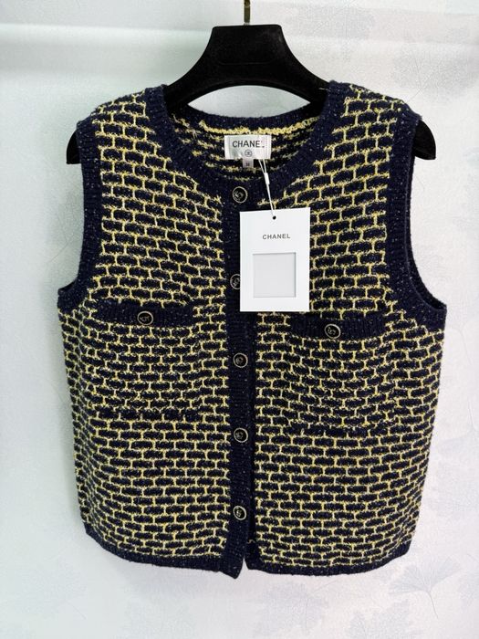 Жилетки C.h.a.n.e.l