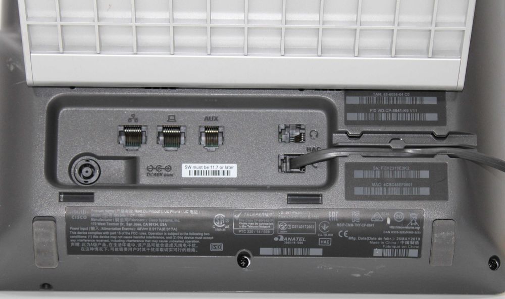 IP телефон Cisco CP-8841