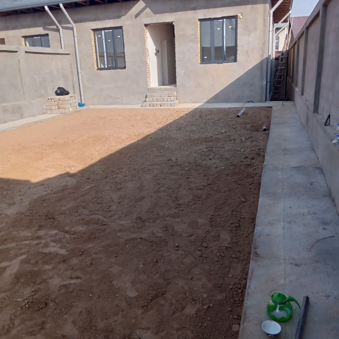 Ховли сотилади 3 сотих 4 хона+подвал