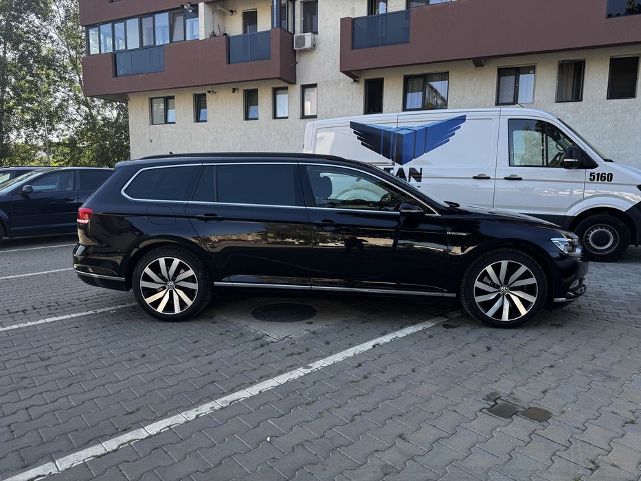 Volkswagen Passat 2.0BiTdi 4Motion - DSG/Matrix/ACC/Panoramic/Virtual cockpit
