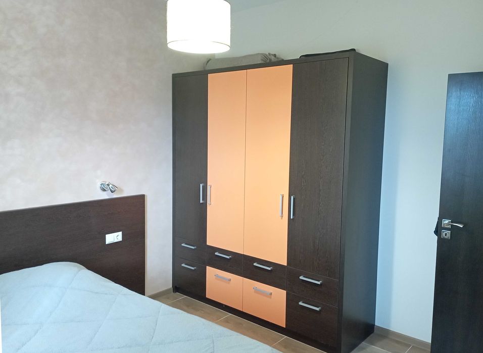 Дава се под наем Къща в Варна, Цветен квартал - 140 кв.м за 1200 € - Снимка #9