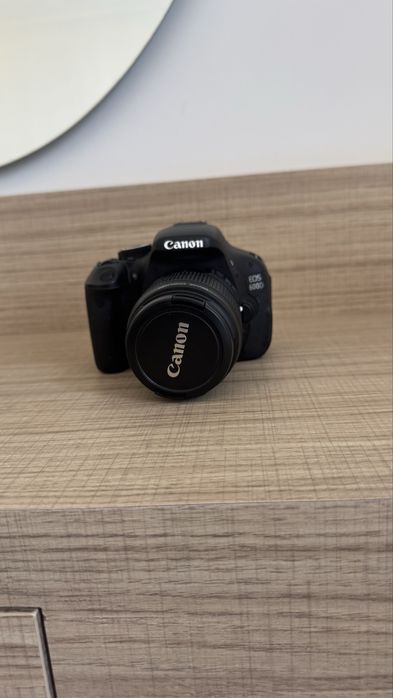 Фотоаппарат Canon EOS 600D